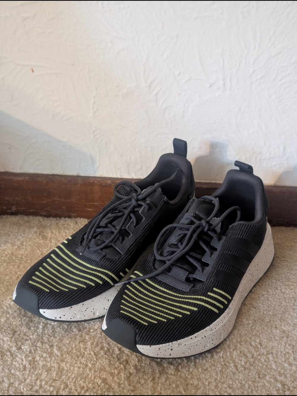 Adidas Swift Run 23 Running Shoes Black - Picture 1 of 11